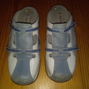 Vintage Steve Madden clogs Size 7.5